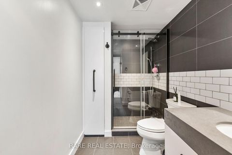 Photo 9 at 1008 - 75 Portland Street, Waterfront Communities C1, Toronto