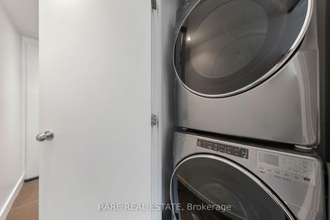 Photo 11 at 1008 - 75 Portland Street, Waterfront Communities C1, Toronto