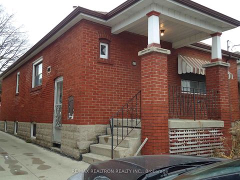 Photo 1 at 499 Northcliffe Boulevard, Oakwood Village, Toronto