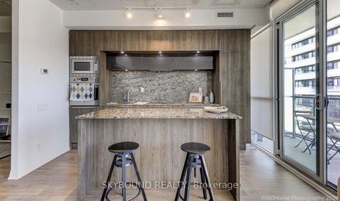 Photo 5 at 2704 - 88 Blue Jays Way, Waterfront Communities C1, Toronto