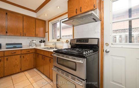 Photo 14 at 6 Lagos Road, Kipling, Toronto