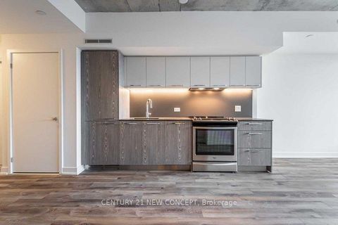 Photo 6 at 819 - 30 Baseball Place, South Riverdale, Toronto