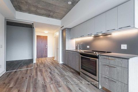 Photo 7 at 819 - 30 Baseball Place, South Riverdale, Toronto