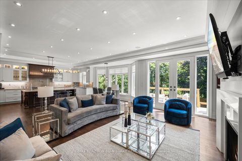 Photo 20 at 185 Maxome Avenue, Newtonbrook East, Toronto