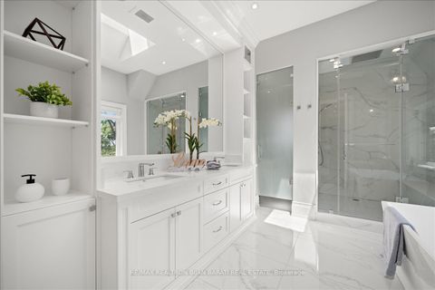 Photo 34 at 185 Maxome Avenue, Newtonbrook East, Toronto