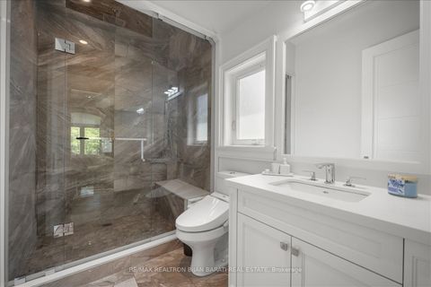 Photo 36 at 185 Maxome Avenue, Newtonbrook East, Toronto