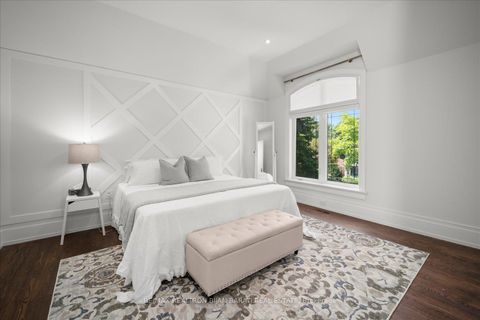 Photo 39 at 185 Maxome Avenue, Newtonbrook East, Toronto