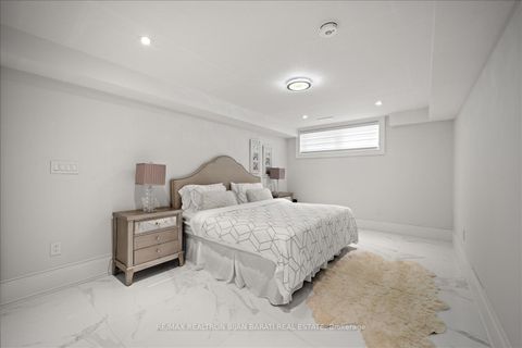 Photo 47 at 185 Maxome Avenue, Newtonbrook East, Toronto