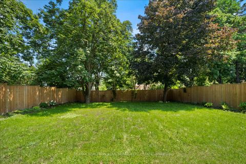 Photo 49 at 185 Maxome Avenue, Newtonbrook East, Toronto