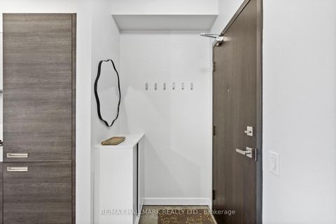 Photo 22 at 207 - 1239 Dundas Street W, Bellwoods, Toronto