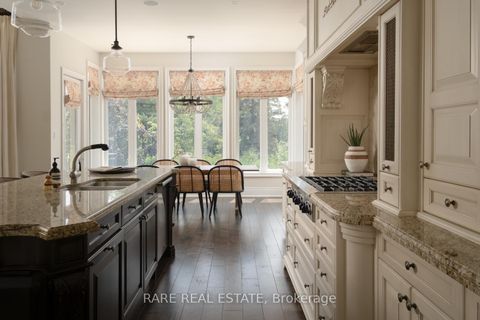 Photo 13 at 40 Country Club Drive, Rural King, King