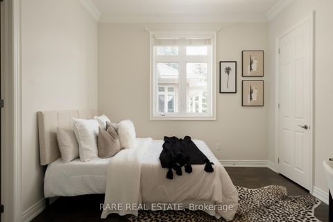 Photo 32 at 40 Country Club Drive, Rural King, King