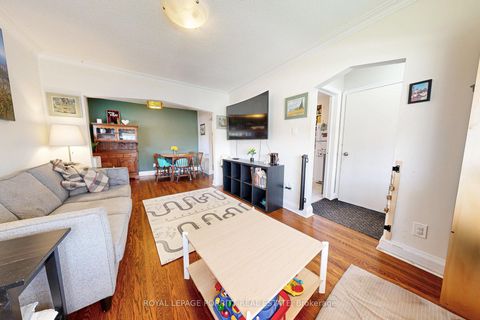 Photo 8 at 217 Alderbrae Avenue, Alderwood, Toronto