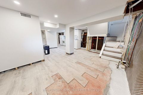 Photo 32 at 217 Alderbrae Avenue, Alderwood, Toronto