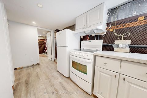 Photo 37 at 217 Alderbrae Avenue, Alderwood, Toronto