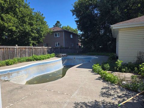 Photo 20 at 89 Euclid Avenue, Highland Creek, Toronto