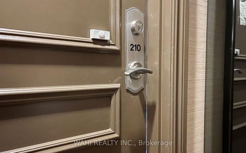 Photo 8 at 210 - 920 Sheppard Avenue W, Bathurst Manor, Toronto