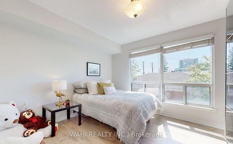 Photo 20 at 210 - 920 Sheppard Avenue W, Bathurst Manor, Toronto