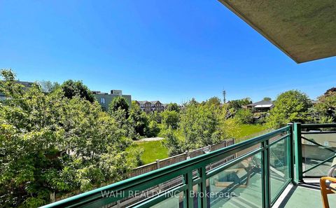 Photo 25 at 210 - 920 Sheppard Avenue W, Bathurst Manor, Toronto
