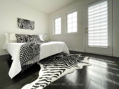 Photo 19 at 101 Grand Oak Drive, Oak Ridges, Richmond Hill