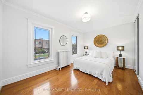 Photo 11 at 188 Fifth Street, New Toronto, Toronto