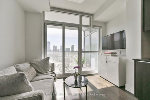 Photo 10 at 703 - 170 Avenue Road, Annex, Toronto