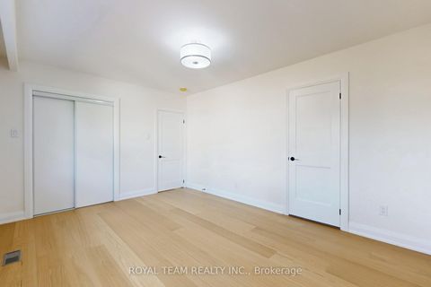 Photo 21 at 37 Markland Drive, Markland Wood, Toronto