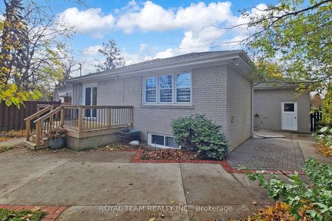 Photo 49 at 37 Markland Drive, Markland Wood, Toronto