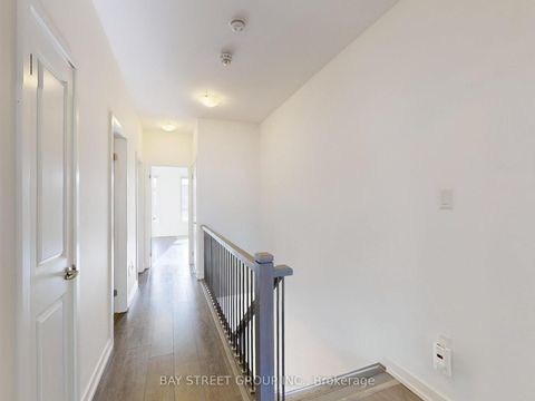 Photo 16 at 219 Huguenot Road, GO Glenorchy, Oakville