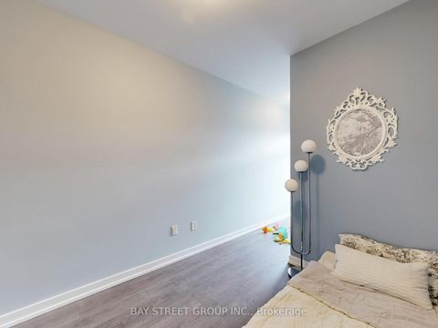 Photo 24 at 219 Huguenot Road, GO Glenorchy, Oakville