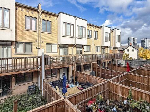 Photo 38 at 219 Huguenot Road, GO Glenorchy, Oakville