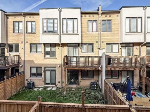 Photo 39 at 219 Huguenot Road, GO Glenorchy, Oakville