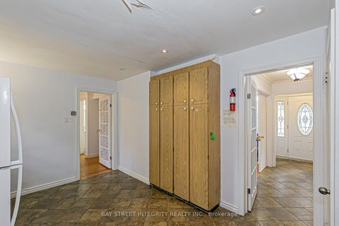 Photo 4 at 160 Cummer Avenue, Newtonbrook East, Toronto