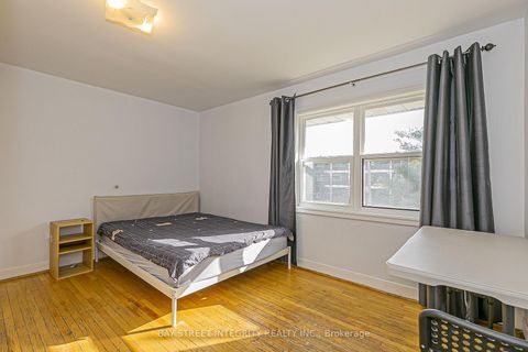 Photo 14 at 160 Cummer Avenue, Newtonbrook East, Toronto