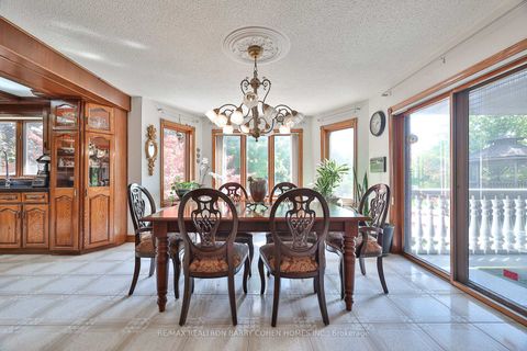 Photo 21 at 160 Millwood Parkway, Vellore Village, Vaughan