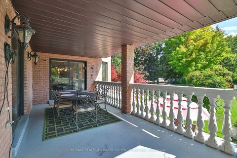 Photo 23 at 160 Millwood Parkway, Vellore Village, Vaughan