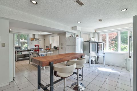 Photo 43 at 160 Millwood Parkway, Vellore Village, Vaughan