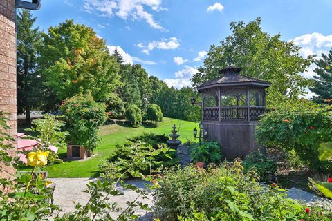 Photo 45 at 160 Millwood Parkway, Vellore Village, Vaughan