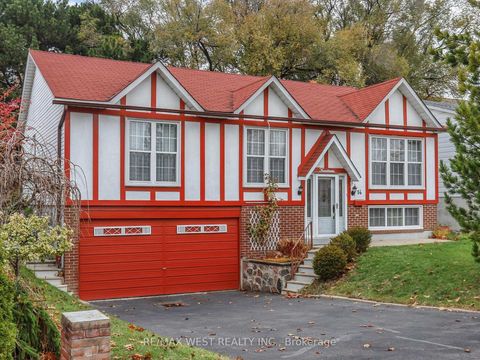 Photo 0 at 14 Chalet Road, Pleasant View, Toronto