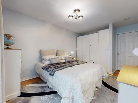 Photo 20 at 14 Chalet Road, Pleasant View, Toronto