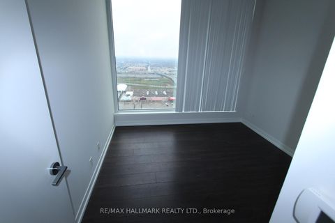 Photo 10 at 4009 - 5 Buttermill Avenue, Vaughan Corporate Centre, Vaughan