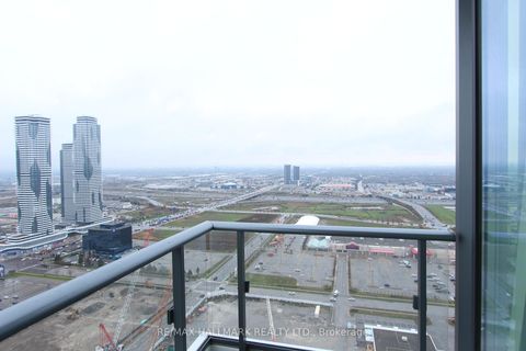 Photo 14 at 4009 - 5 Buttermill Avenue, Vaughan Corporate Centre, Vaughan