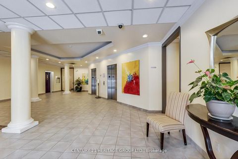 Photo 16 at 303 - 211 Randolph Road, Leaside, Toronto