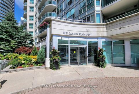 Photo 1 at 1028 - 600 Queens Quay, Waterfront Communities C1, Toronto