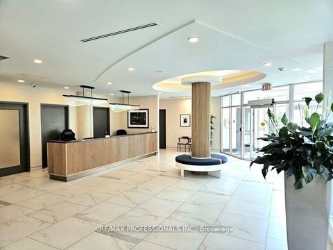 Photo 2 at 1028 - 600 Queens Quay, Waterfront Communities C1, Toronto