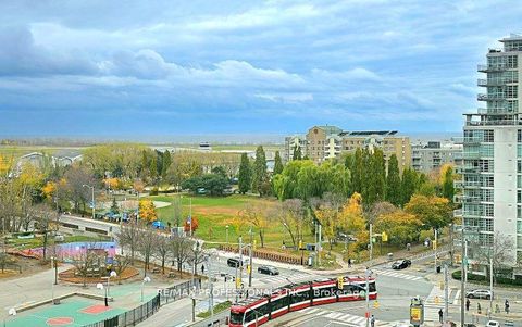 Photo 14 at 1028 - 600 Queens Quay, Waterfront Communities C1, Toronto