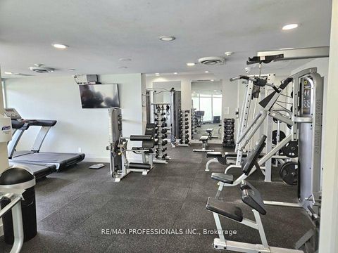 Photo 16 at 1028 - 600 Queens Quay, Waterfront Communities C1, Toronto