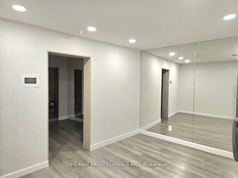 Photo 19 at 1028 - 600 Queens Quay, Waterfront Communities C1, Toronto