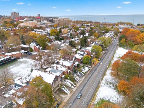 Photo 23 at 115 Parkside Drive, Swansea, Toronto