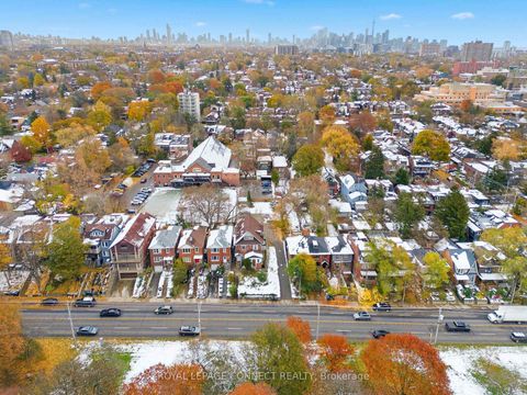 Photo 26 at 115 Parkside Drive, Swansea, Toronto